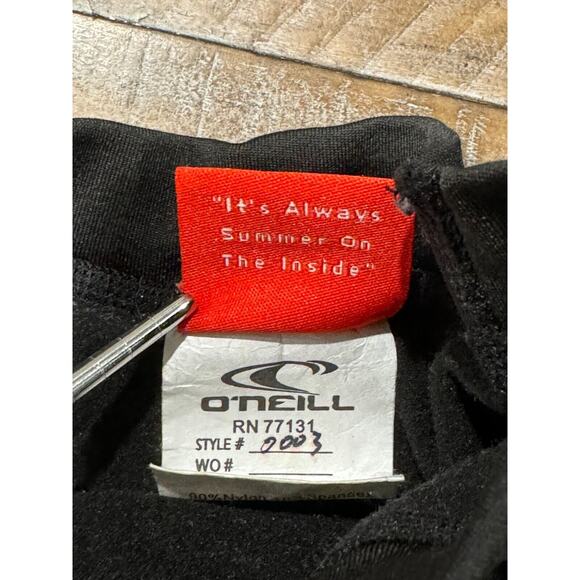 O'Neill Kid's Black Thermo Short Sleeve Crew Rash Vest - Size M - Picture 9 of 9